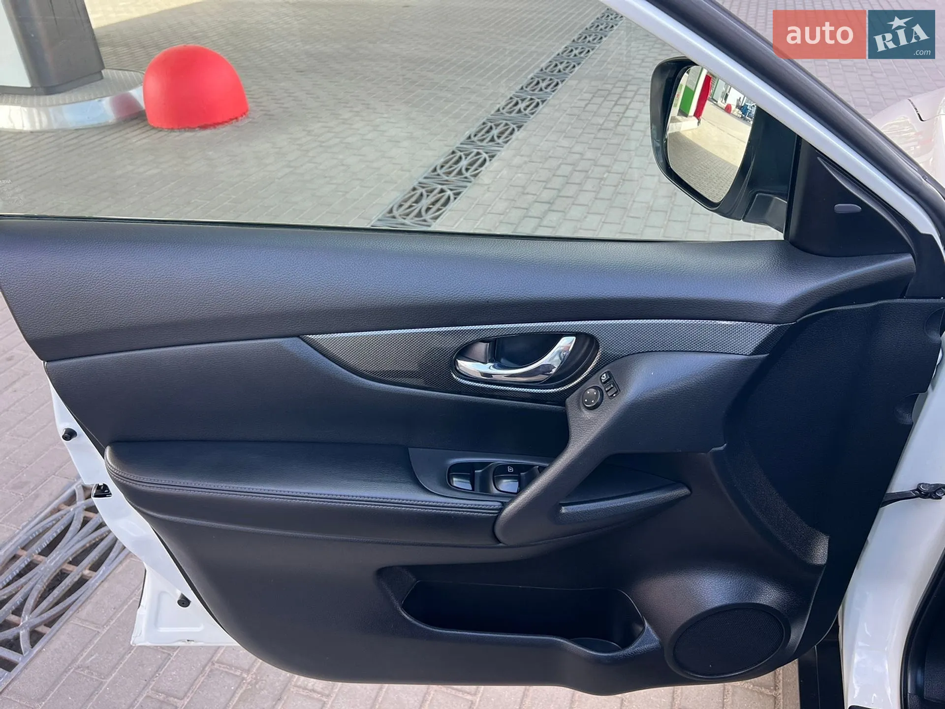 2017 Nissan X-Trail - мініатюра 31