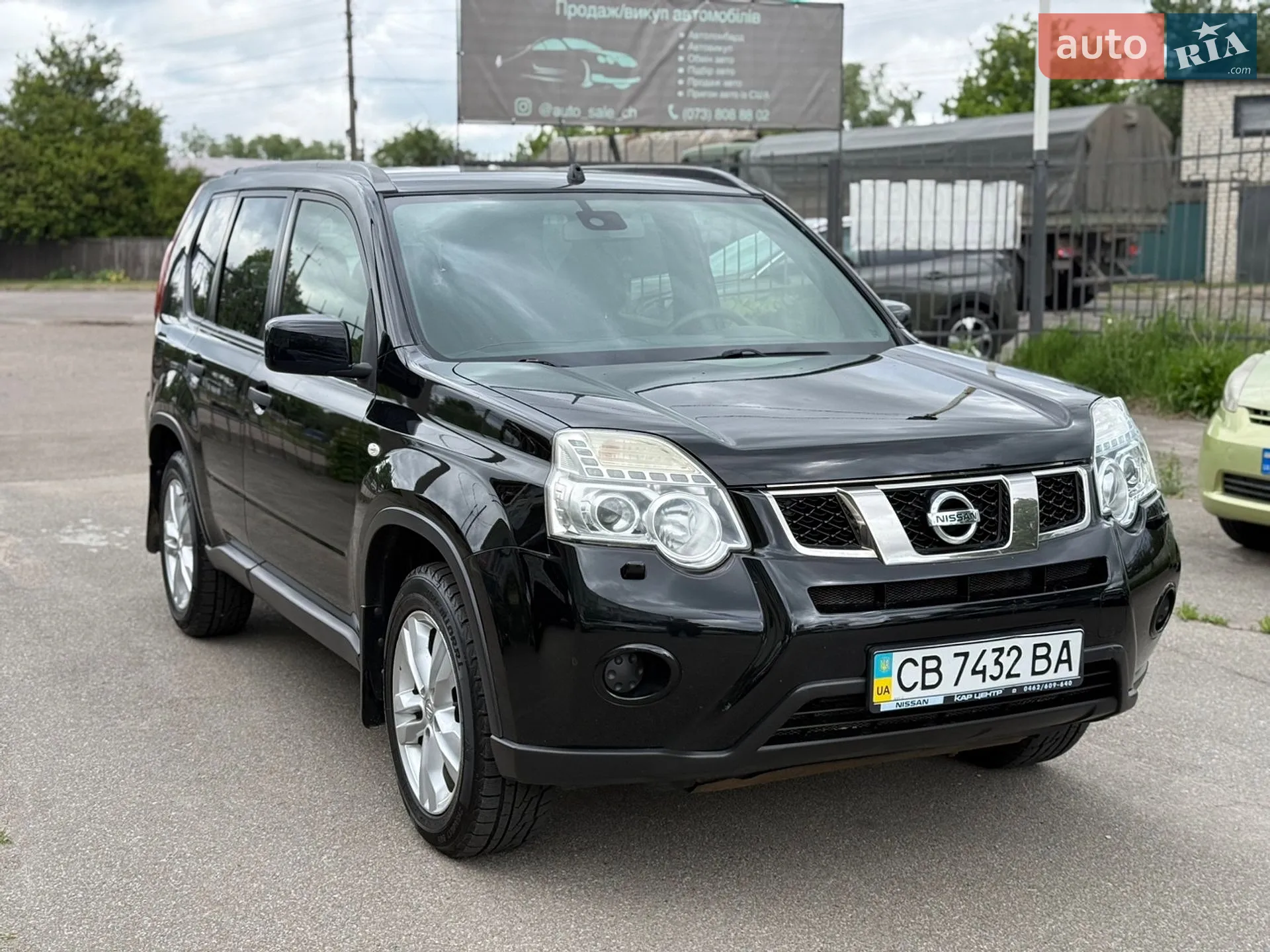 2012 Nissan X-Trail - фото 1