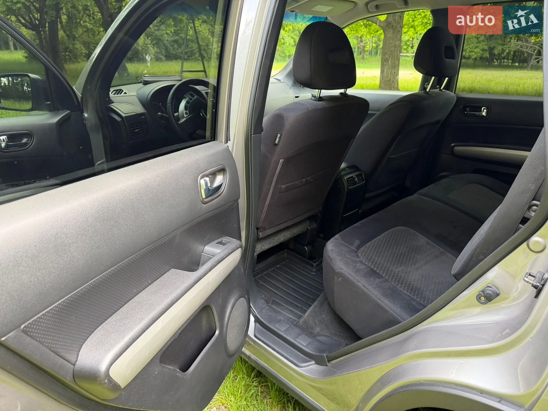 2011 Nissan X-Trail - мініатюра 12
