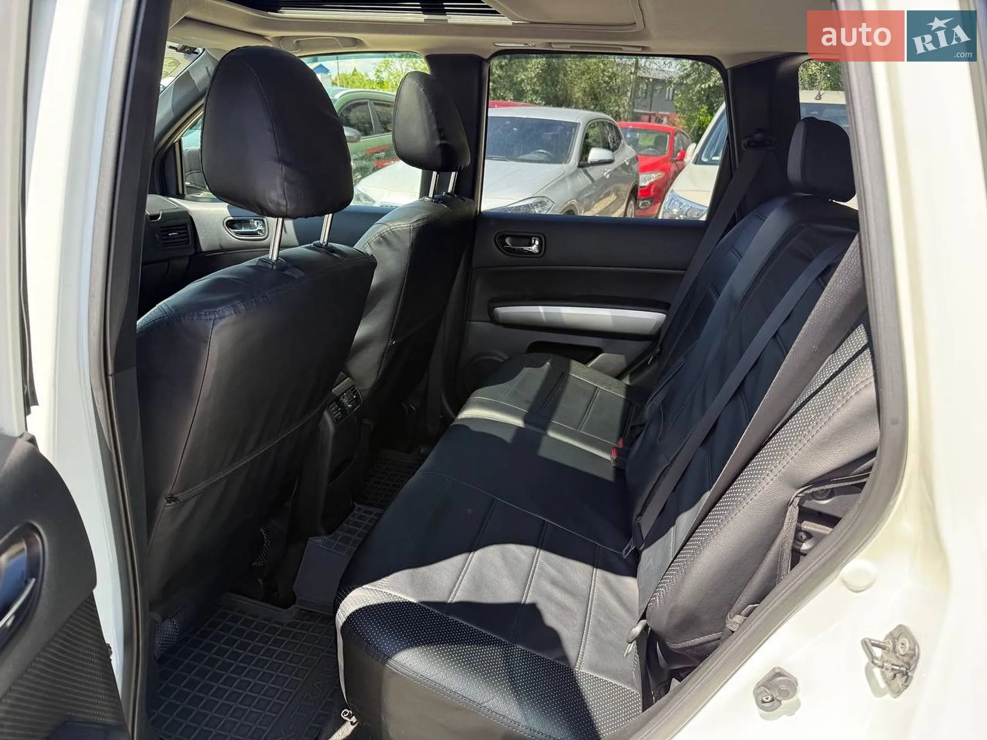 2012 Nissan X-Trail - мініатюра 25