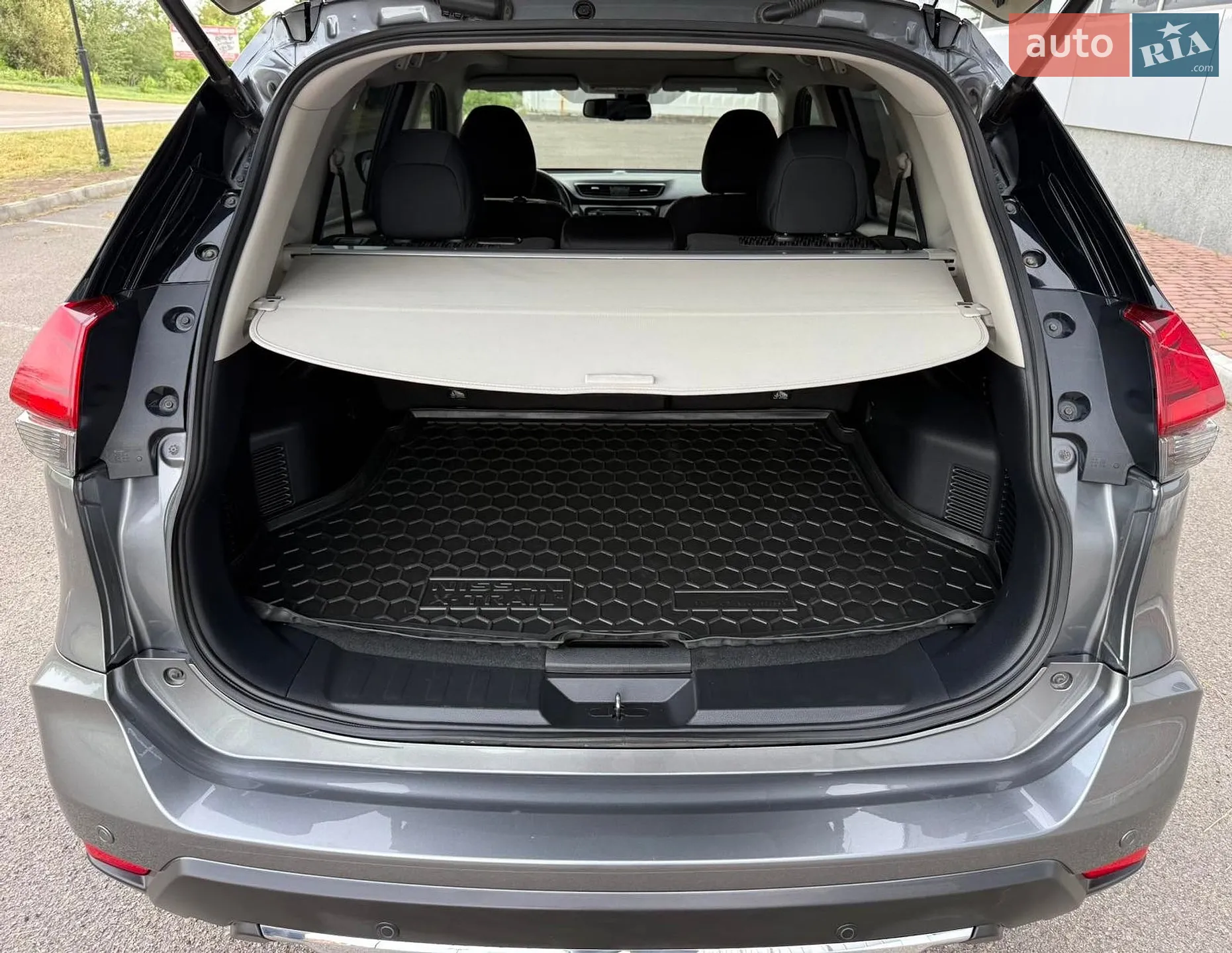 2018 Nissan X-Trail - мініатюра 32