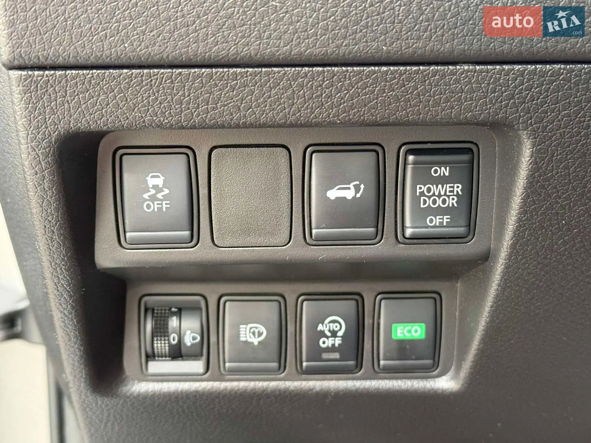 2018 Nissan X-Trail - мініатюра 40