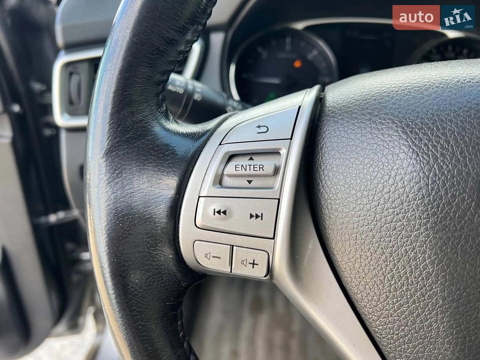 2015 Nissan X-Trail - мініатюра 30