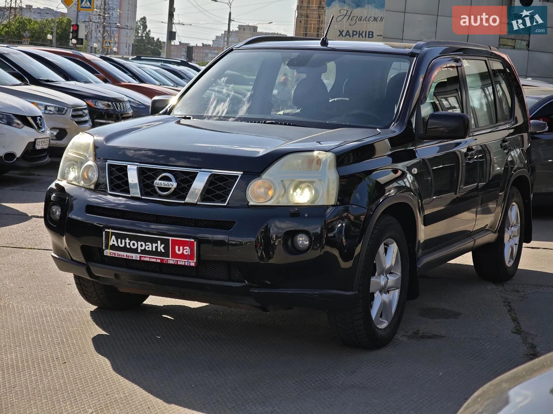 2010 Nissan X-Trail - фото 1