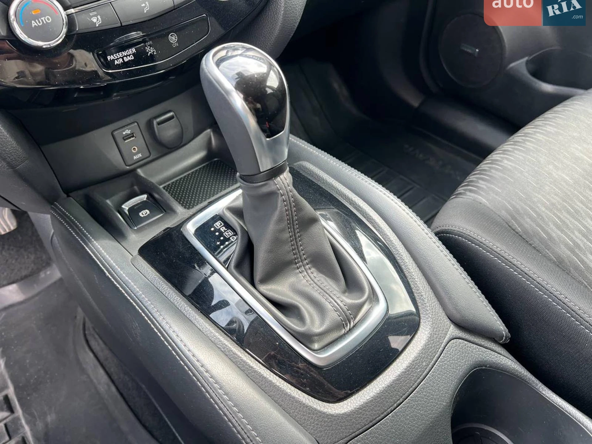 2018 Nissan X-Trail - мініатюра 36