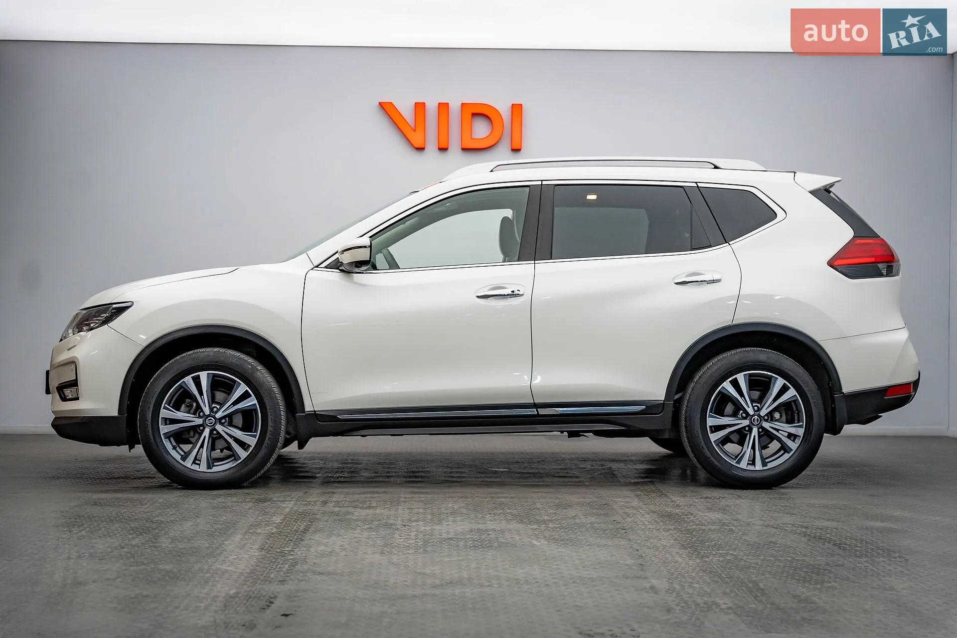2019 Nissan X-Trail - мініатюра 3
