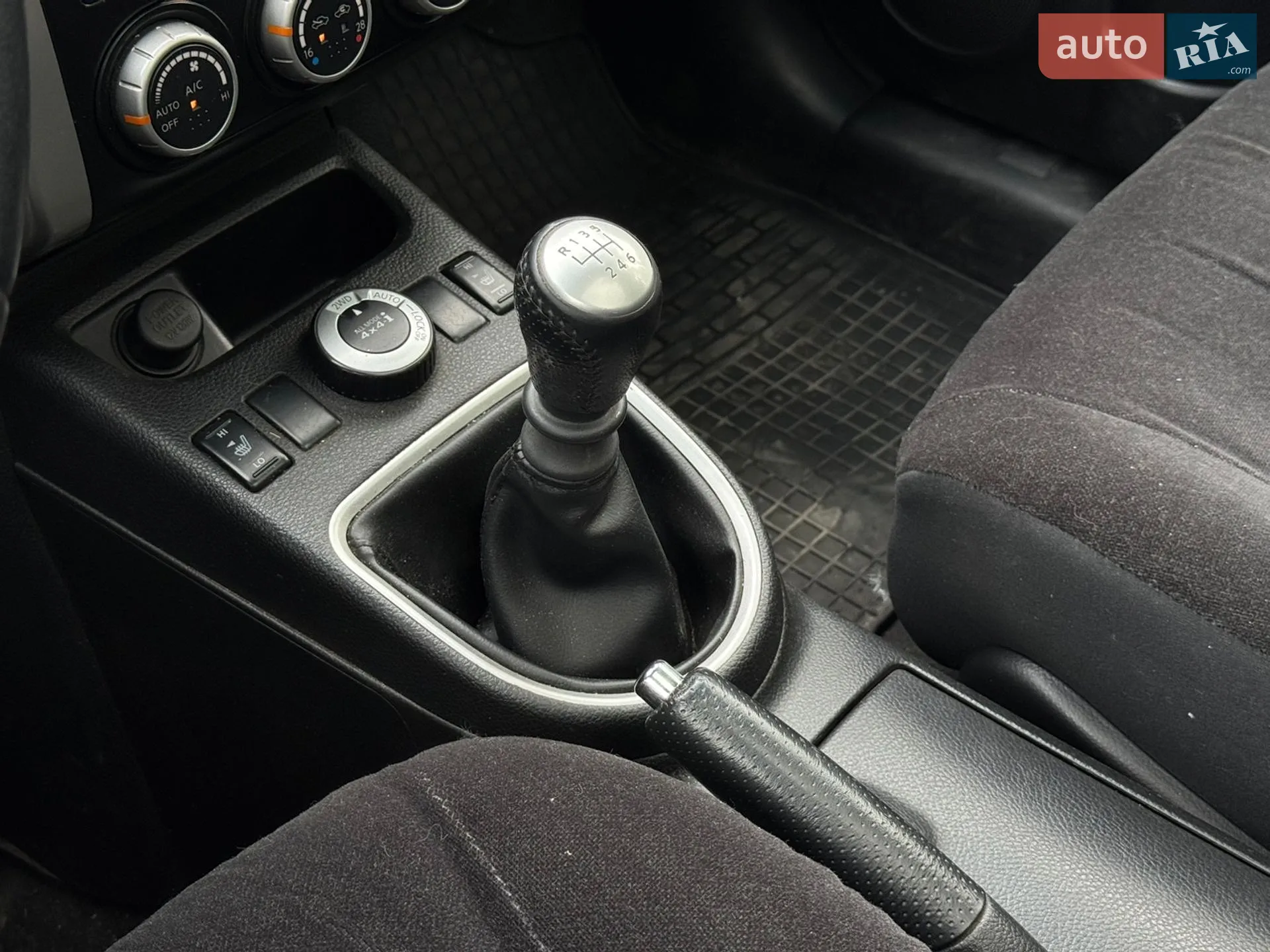 2011 Nissan X-Trail - мініатюра 25