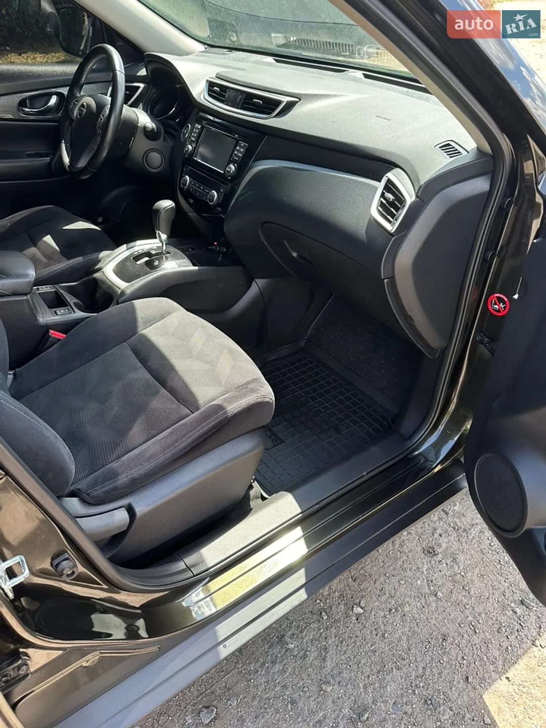 2016 Nissan X-Trail - мініатюра 15