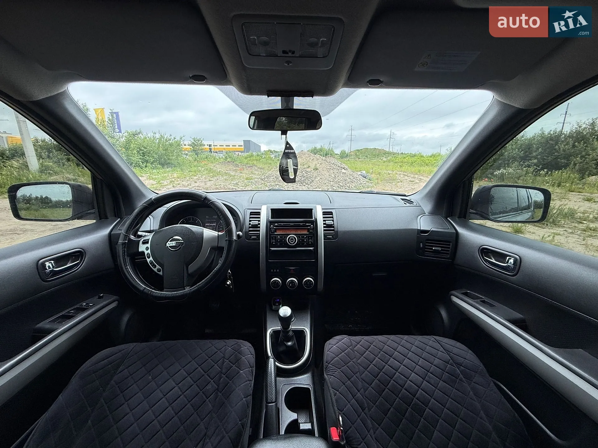 2011 Nissan X-Trail - мініатюра 27
