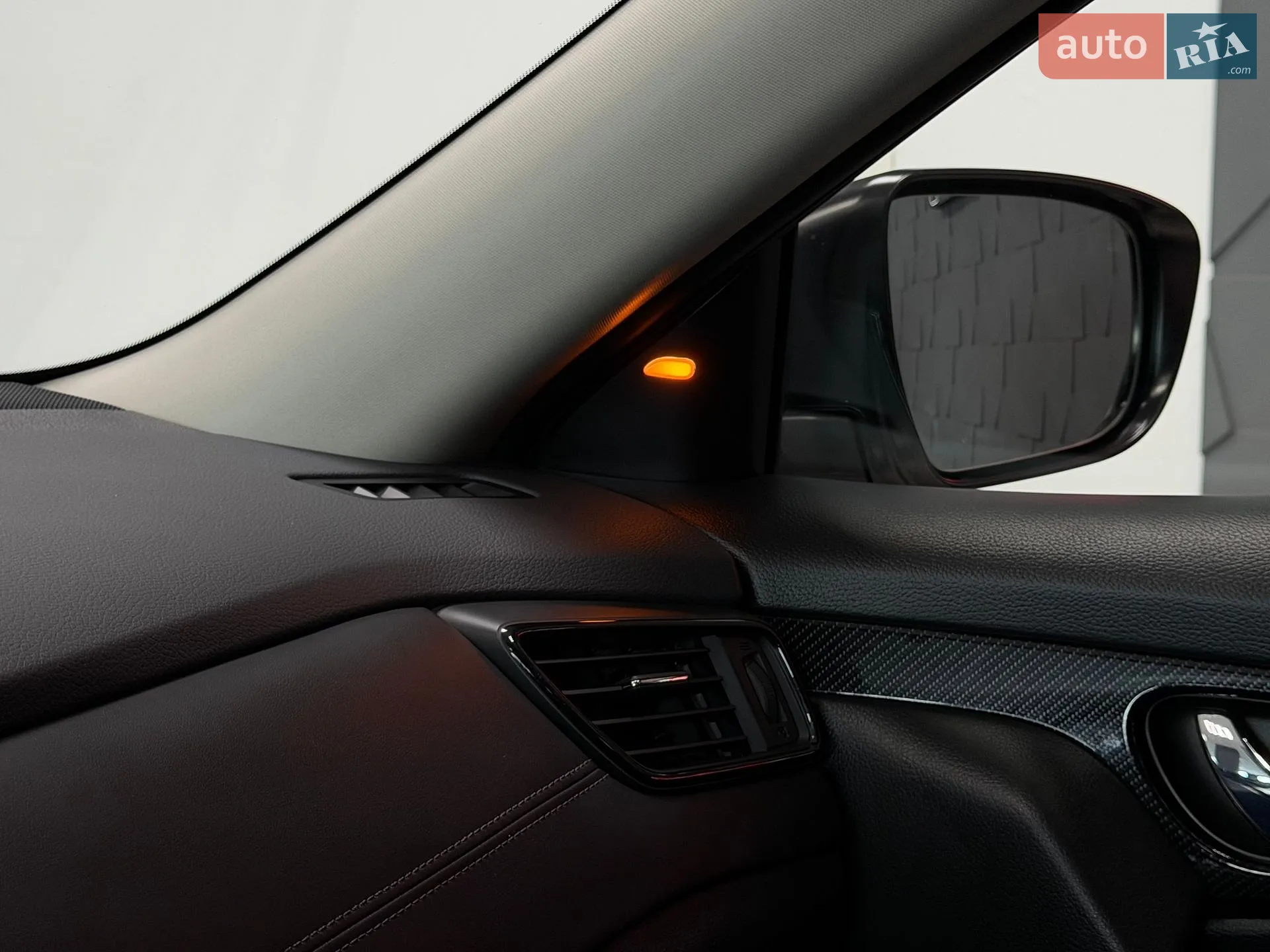 2017 Nissan X-Trail - мініатюра 23