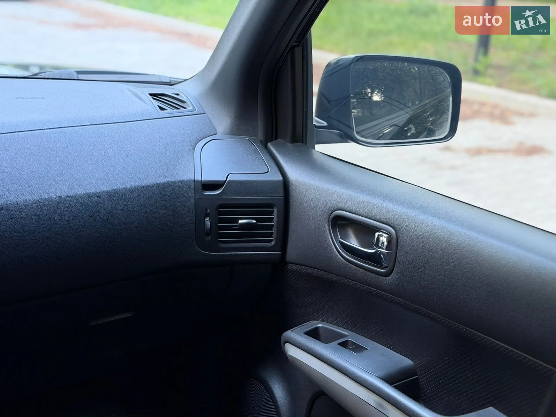 2011 Nissan X-Trail - мініатюра 44