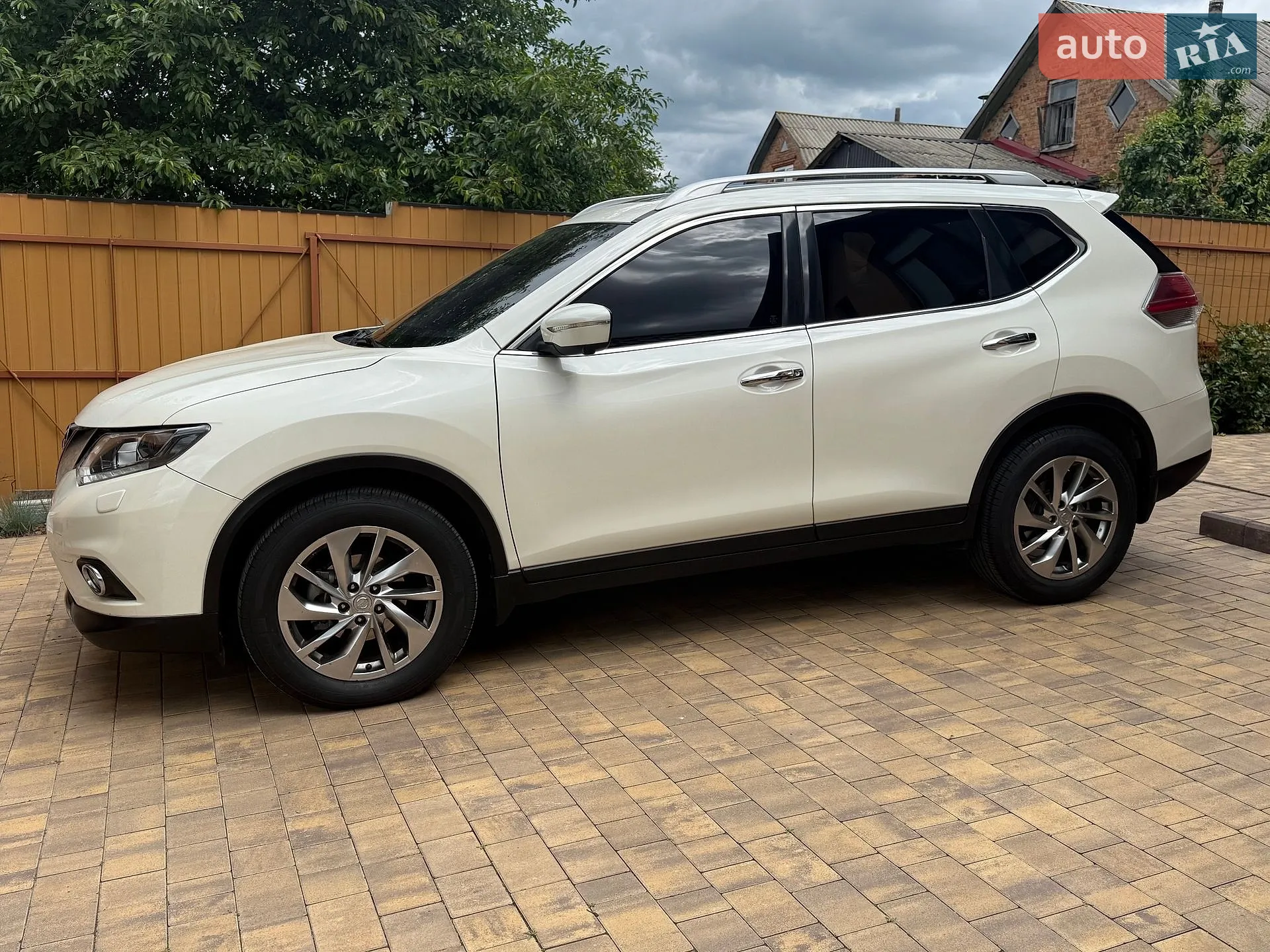 2017 Nissan X-Trail - фото 1