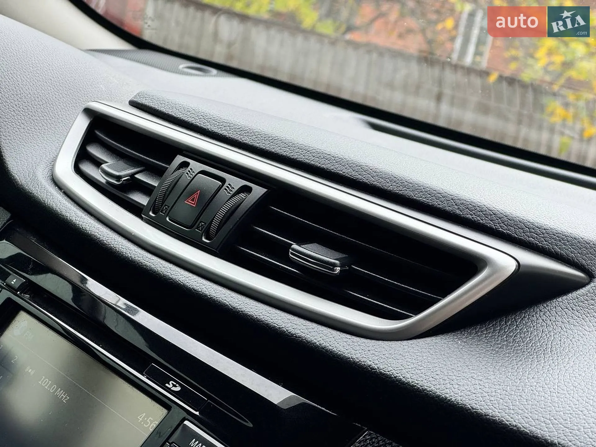 2015 Nissan X-Trail - мініатюра 56