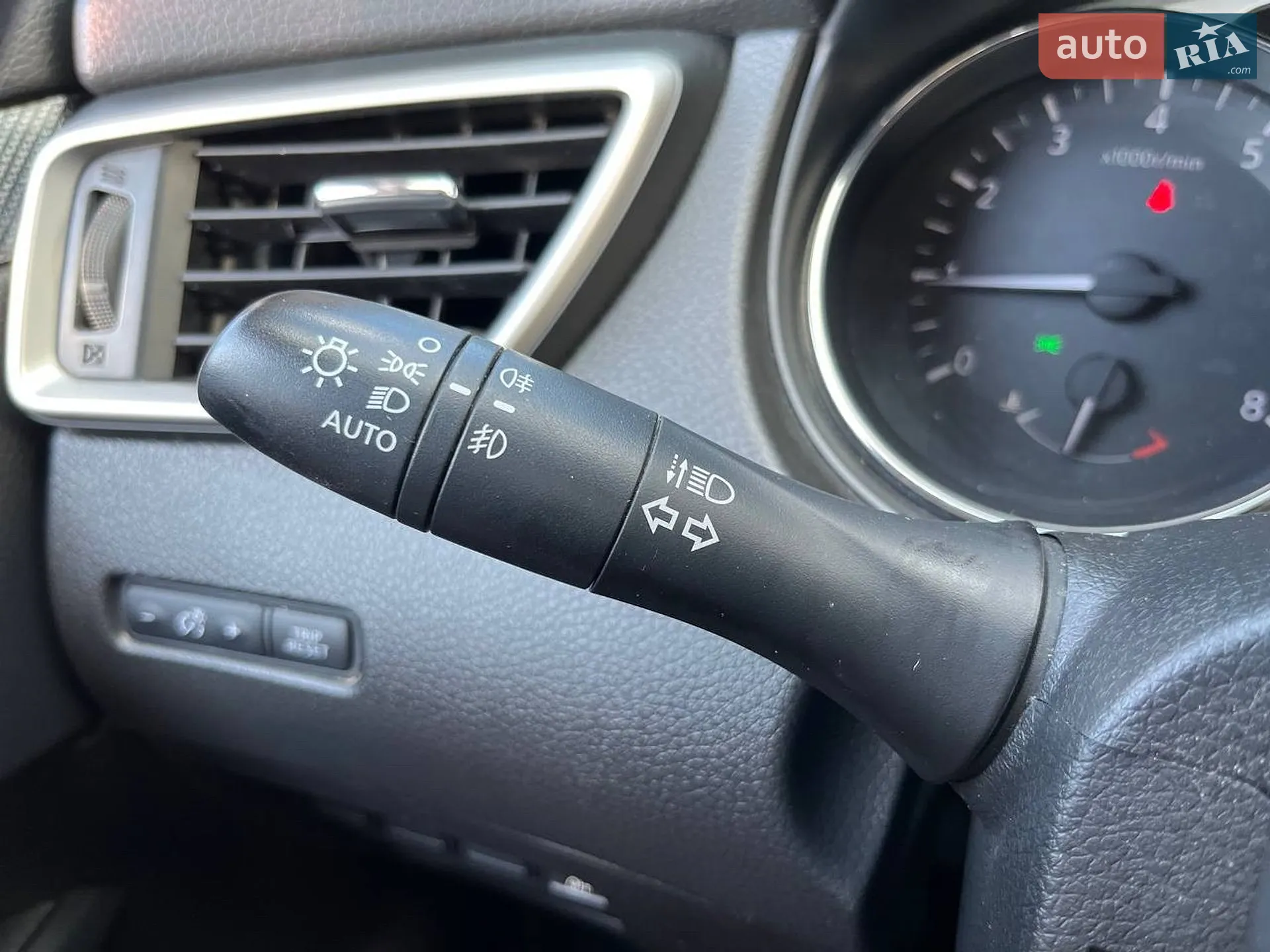 2014 Nissan X-Trail - мініатюра 14