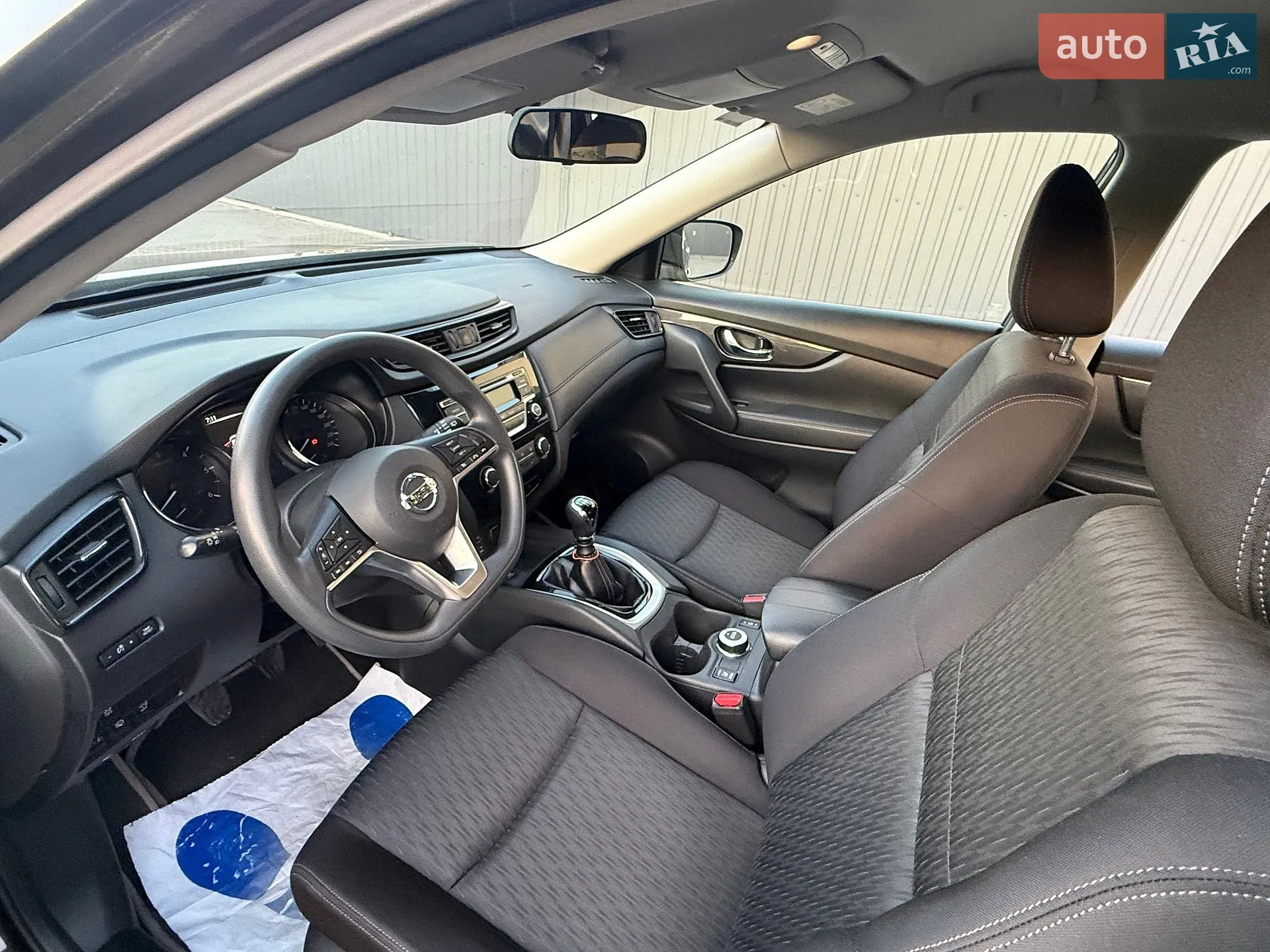 2017 Nissan X-Trail - мініатюра 28