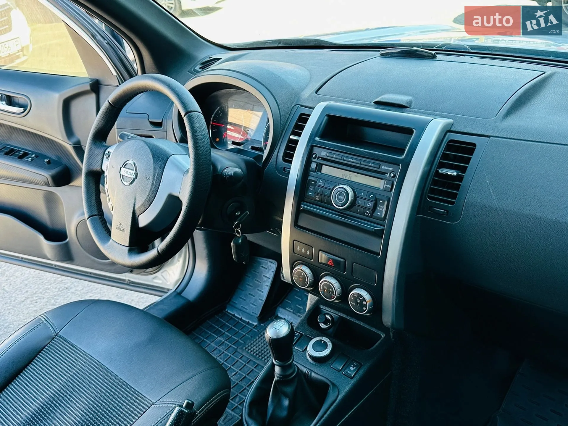 2011 Nissan X-Trail - мініатюра 28