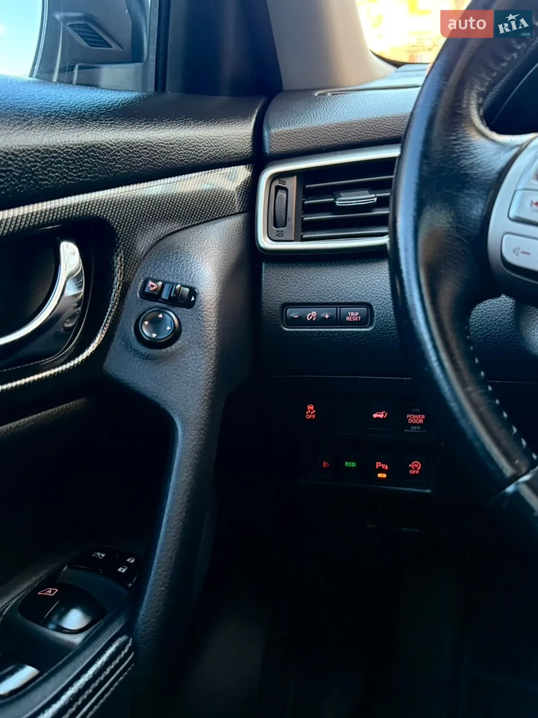 2016 Nissan X-Trail - мініатюра 24
