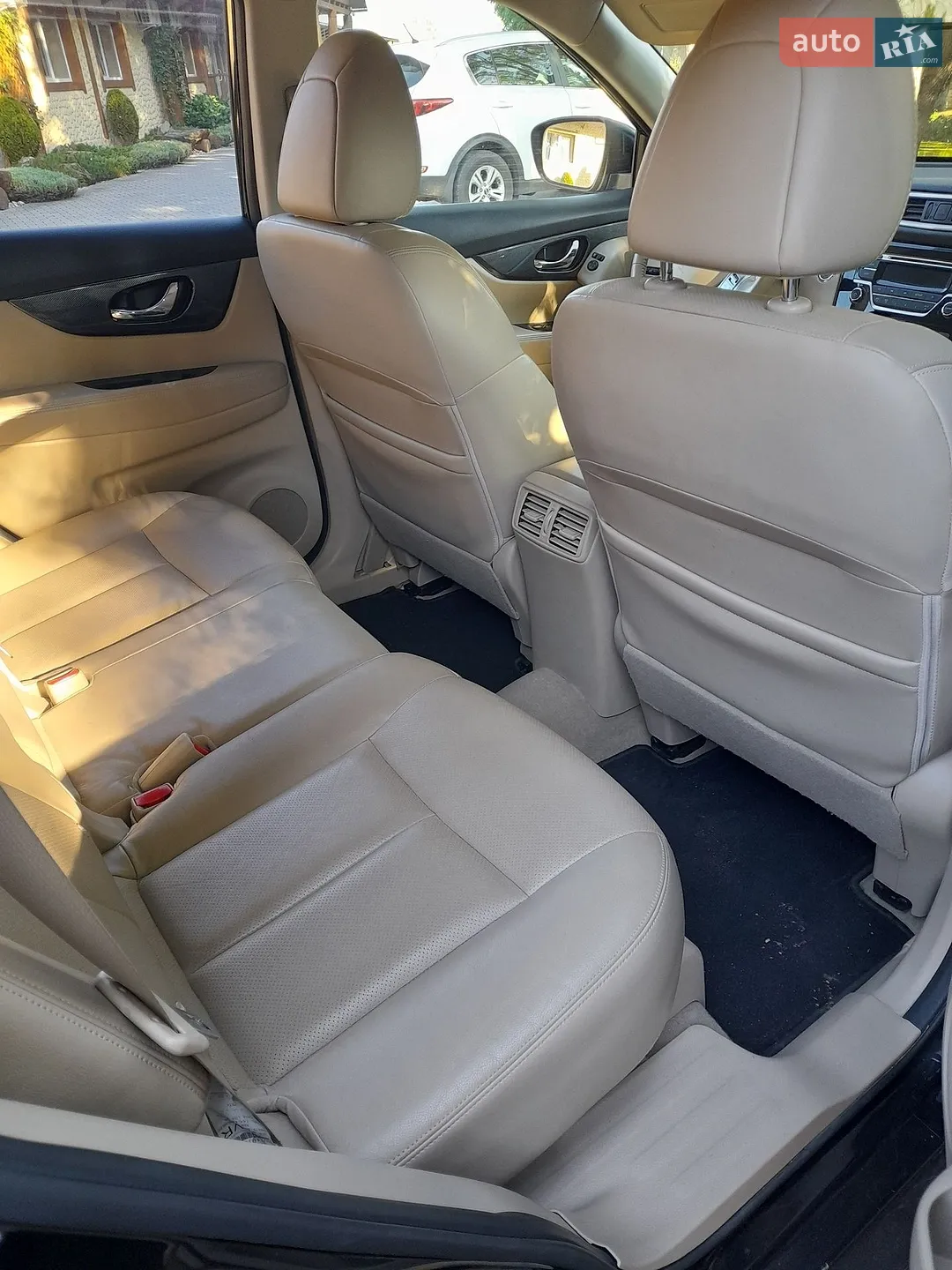 2015 Nissan X-Trail - мініатюра 9