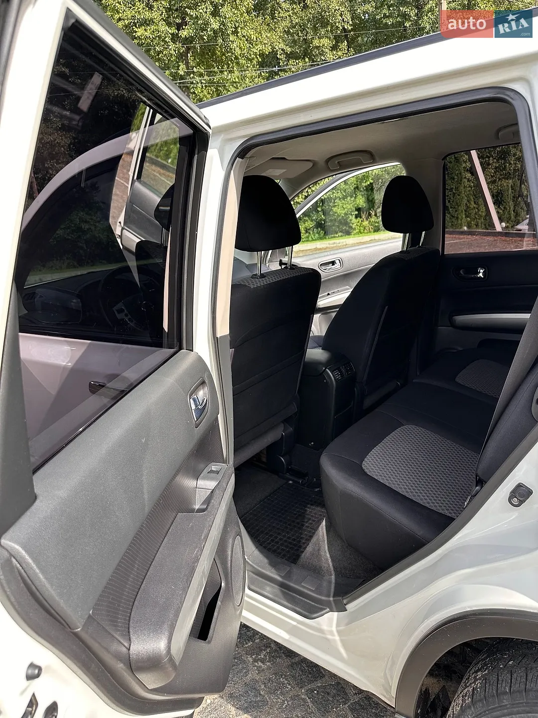 2010 Nissan X-Trail - мініатюра 14