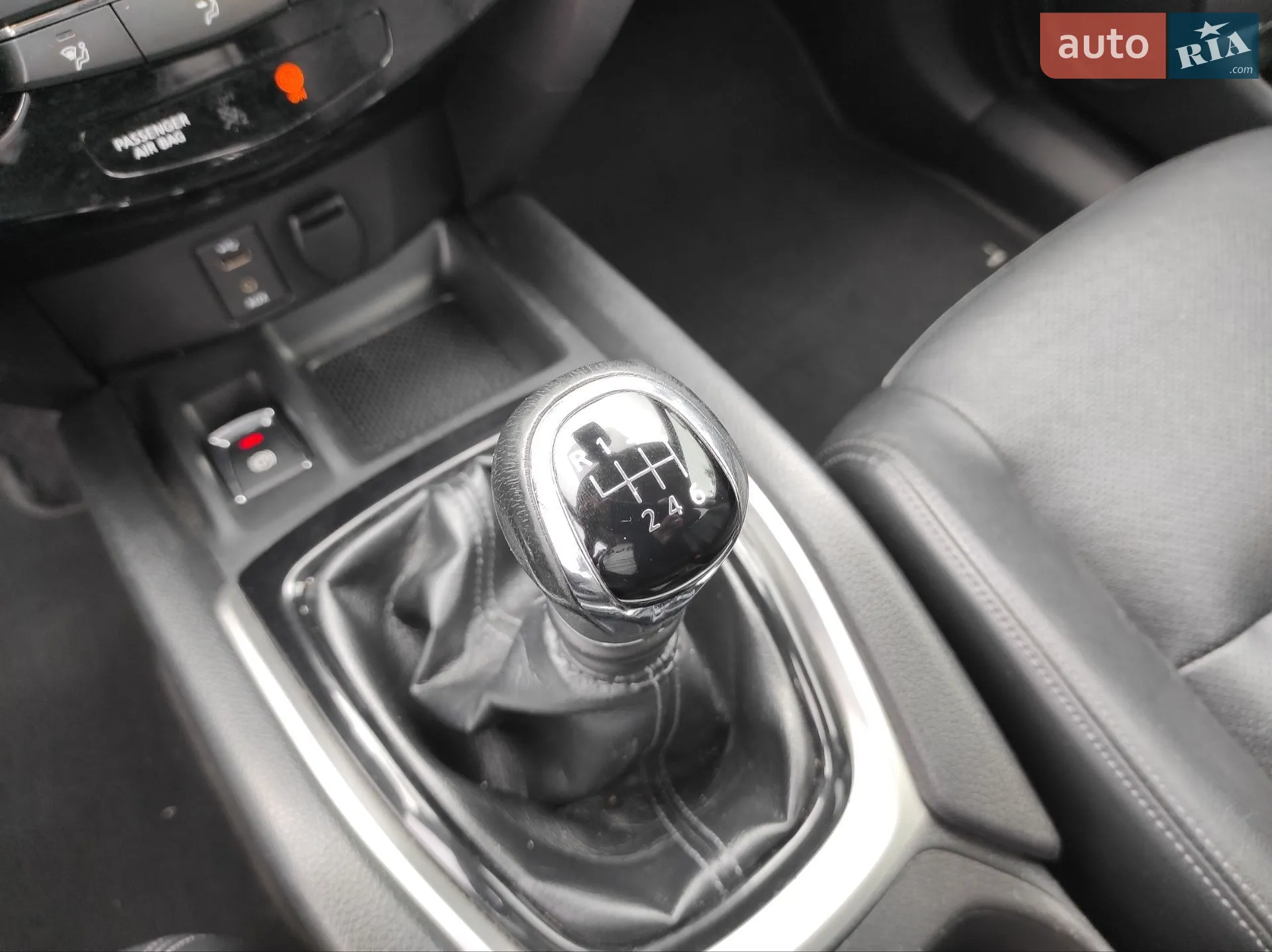 2016 Nissan X-Trail - мініатюра 41