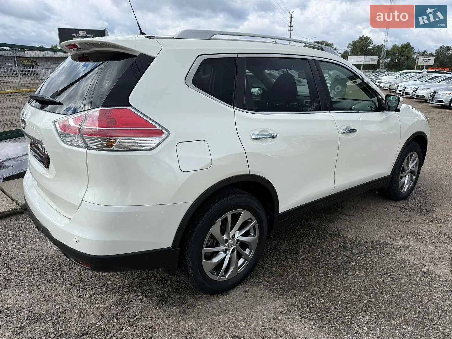 2017 Nissan X-Trail - мініатюра 5