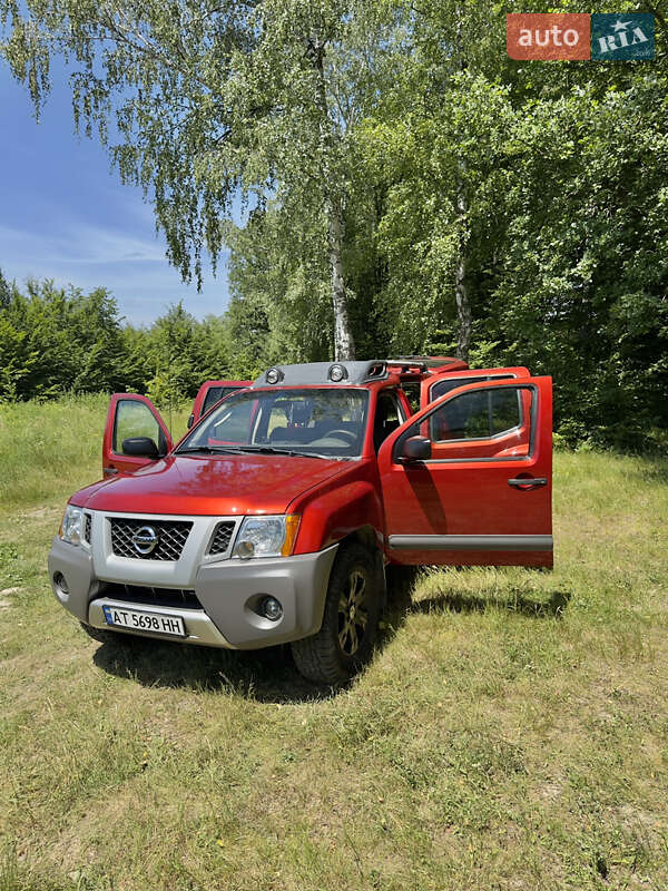 Позашляховик / Кросовер Nissan Xterra 2012 в Косові