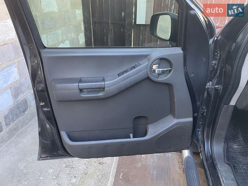 Позашляховик / Кросовер Nissan Xterra 2007 в Дніпрі фото 14 Позашляховик / Кросовер Nissan Xterra 2007 в Дніпрі