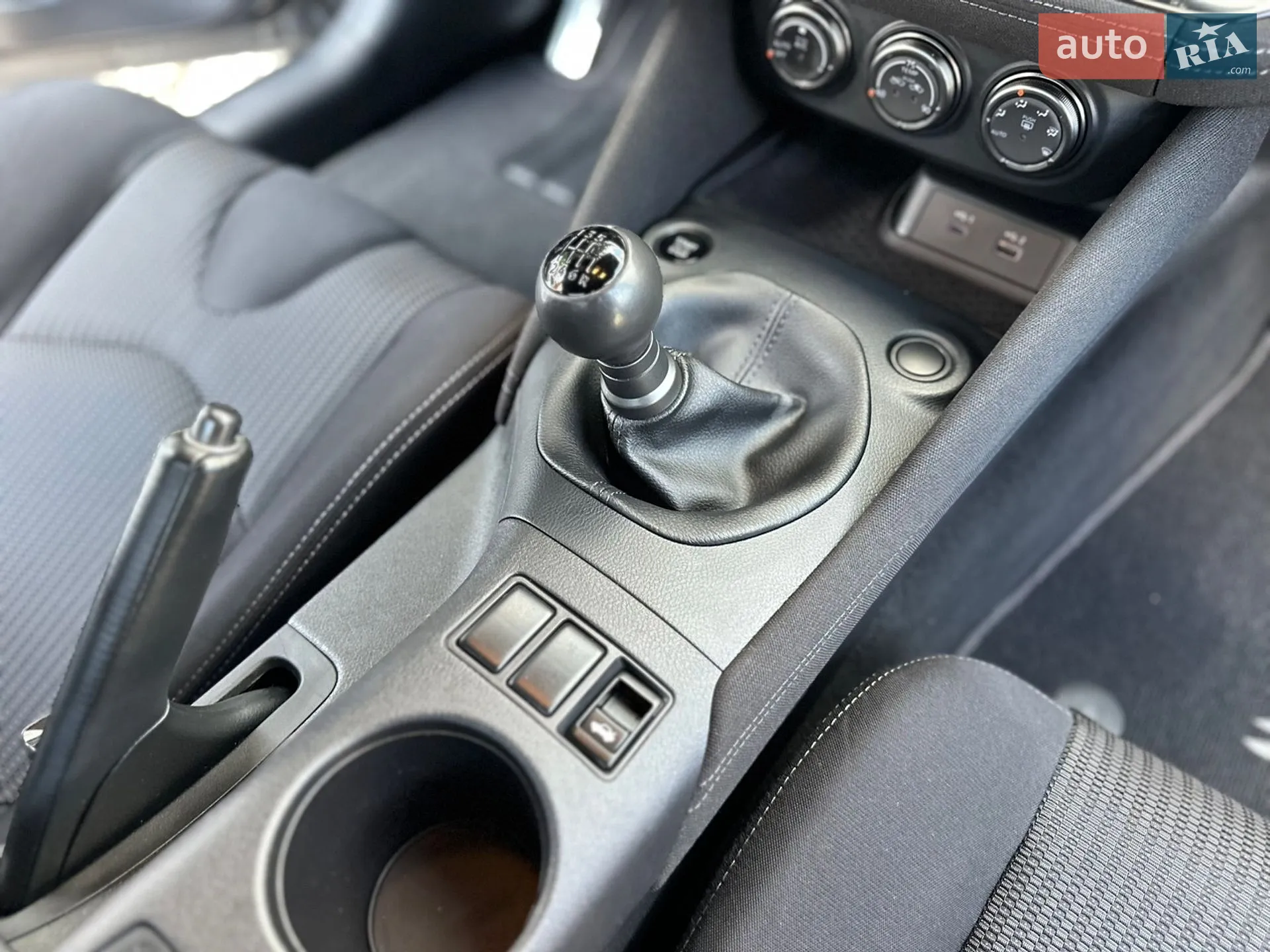 2023 Nissan Z - мініатюра 40