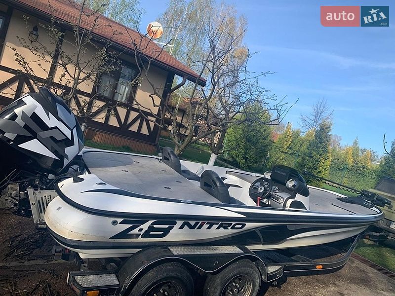 Катер Nitro Z 2010 в Києві