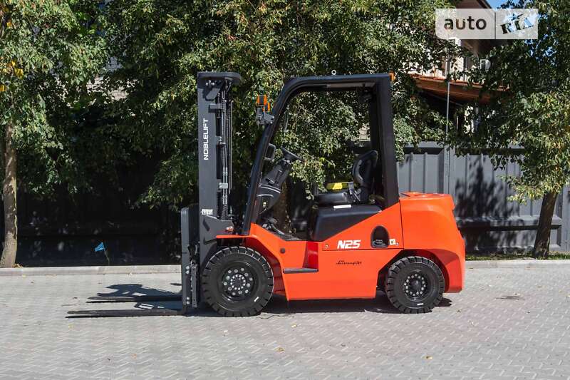 Вилочний навантажувач Noblelift FD25 2023 в Житомирі