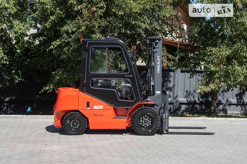 Вилочный погрузчик Noblelift FD25 2023 в Житомире
