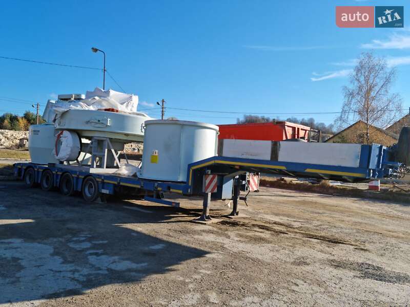 Низкорамна платформа Nooteboom BV 2008 в Львові