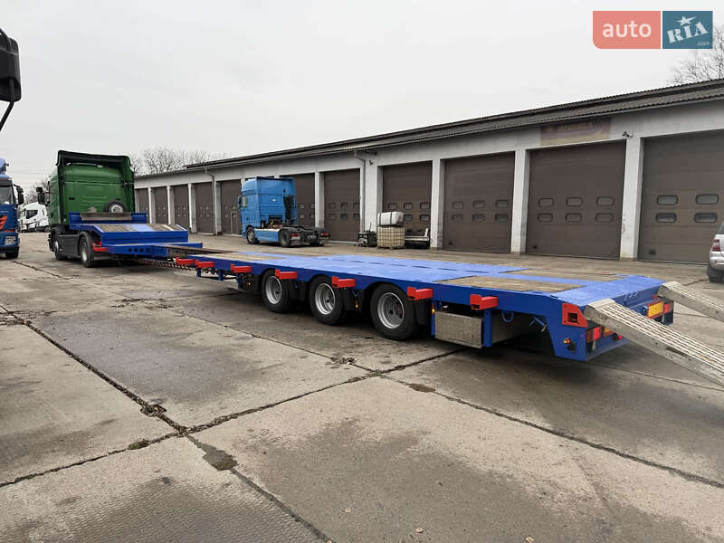 Низкорамная платформа Nooteboom OSD 2006 в Черновцах