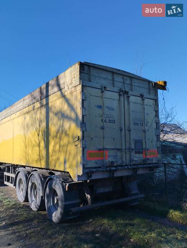 Самосвал полуприцеп Novatrail SKI 2010 в Летичеве