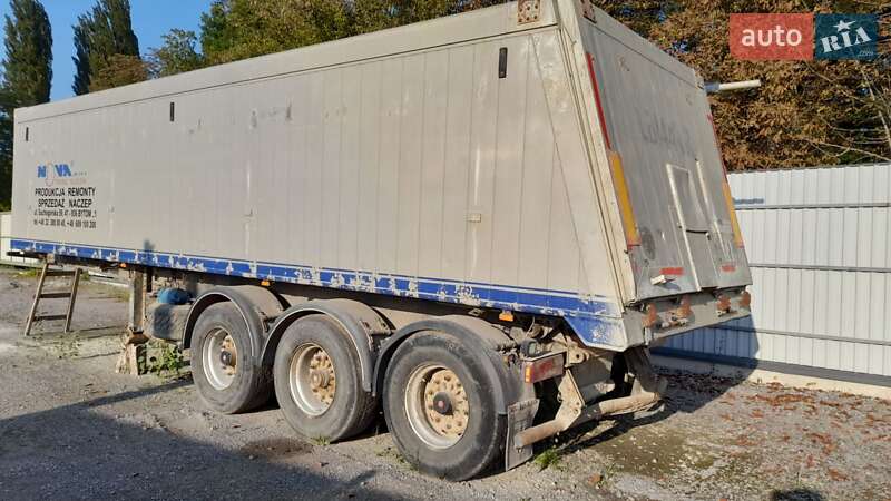 Самосвал полуприцеп Novatrail SKI 2004 в Житомире