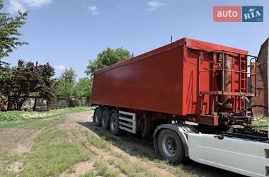 Самоскид напівпричіп Novatrail SKI 2003 в Липовці