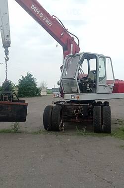Екскаватор навантажувач O&K MH 5 1993 в Чинадієвому