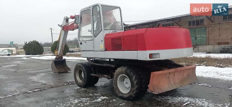 Екскаватор навантажувач O&K MH 5 1993 в Чинадієвому