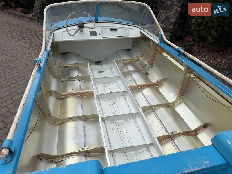Човен Обь 3 1991 в Черкасах фото 3 Човен Обь 3 1991 в Черкасах