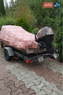 Катер Обь М 2000 в Києві