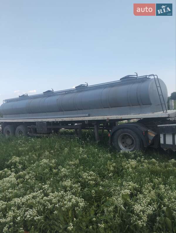 Цистерна полуприцеп ОДАЗ 9357 2006 в Городке фото 3 Цистерна полуприцеп ОДАЗ 9357 2006 в Городке