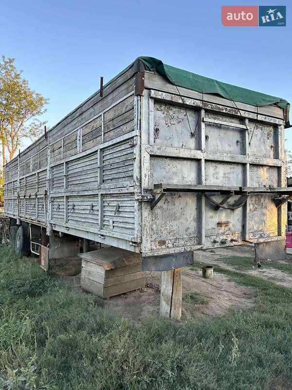 Бортовий напівпричіп ОДАЗ 9370 1995 в Білгороді-Дністровському
