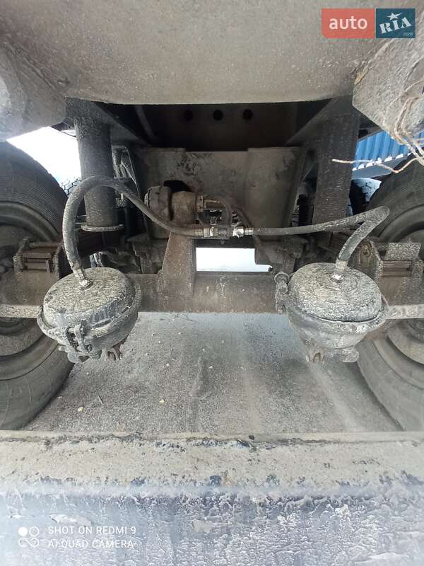 Зерновоз - полуприцеп ОДАЗ 9370 1991 в Тростянце