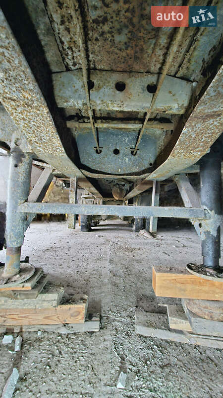 Бортовой полуприцеп ОДАЗ 9370 1989 в Бородянке