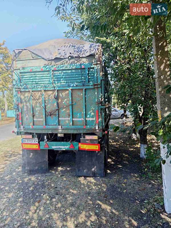 Зерновоз - полуприцеп ОДАЗ 9370 1990 в Чернобае