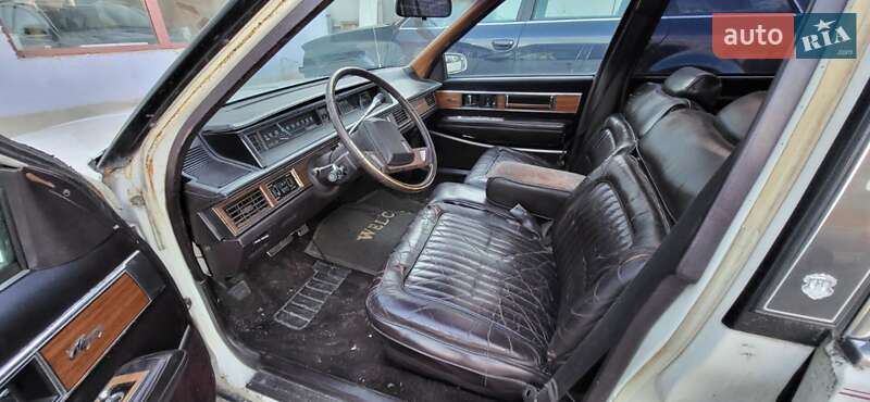 Седан Oldsmobile Ninety Eidht 1986 в 