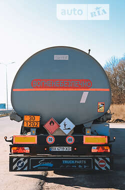 Цистерна напівпричіп OMT 3SCO1 2004 в Хмельницькому