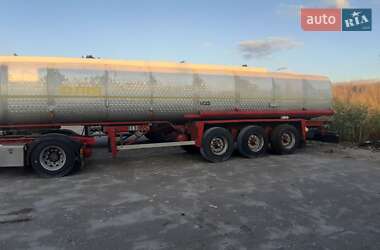 Цистерна напівпричіп OMT 3SCO1 1990 в Кривому Розі