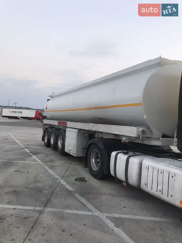 Цистерна напівпричіп OMT 42000 2015 в Кропивницькому