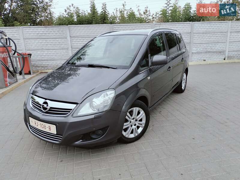 Минивэн Opel 1.8 Liter 2012 в Ровно
